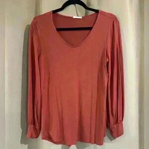 Women’s Amelia James Long Sleeve Top